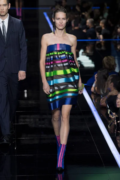 Look 136